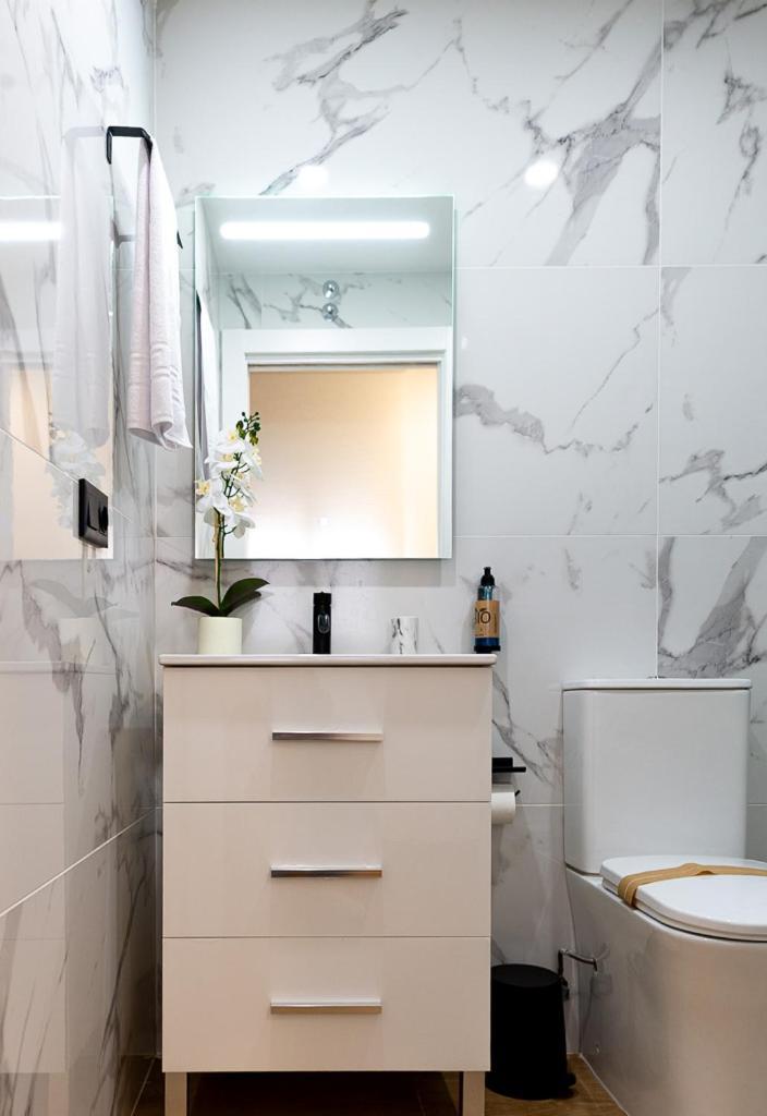Apartamentos Cibeles Centro Historico, Nuevo Establecimiento Mérida Esterno foto